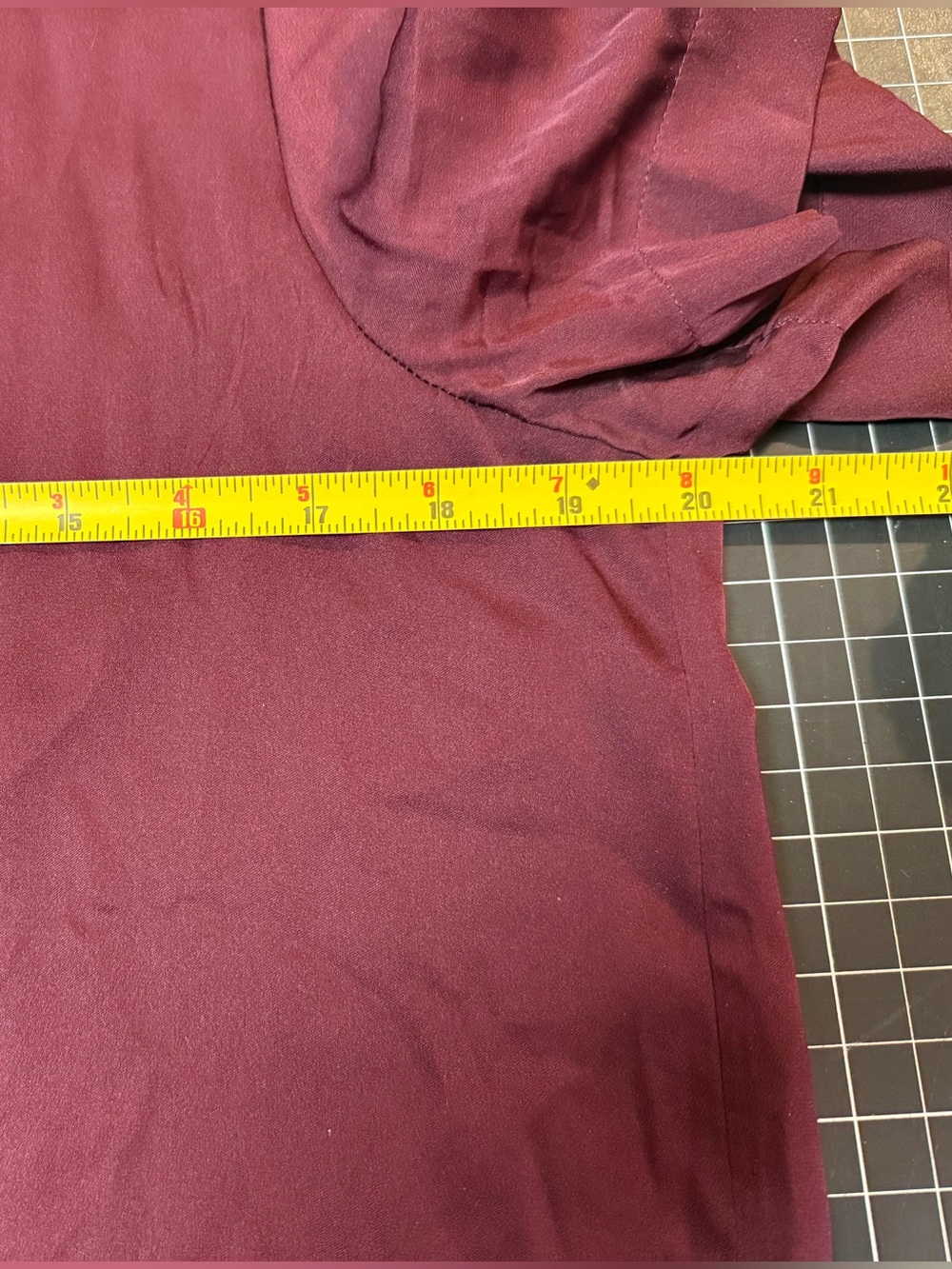 Quince washable silk Burgundy Button-Front Women's short sleeve Top - Picture 4 of 5
